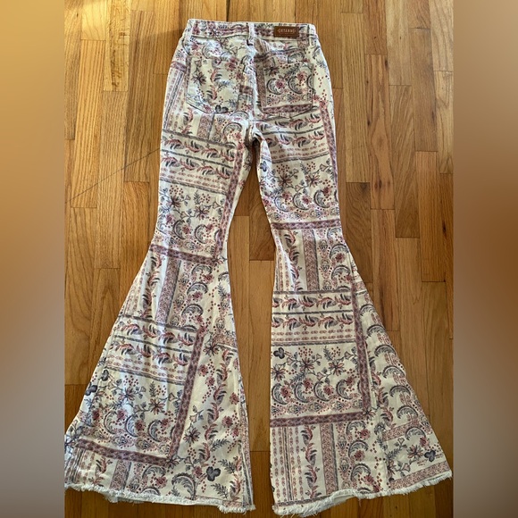 SHYANNE Boho Bell Bottom Jeans - Picture 5 of 6